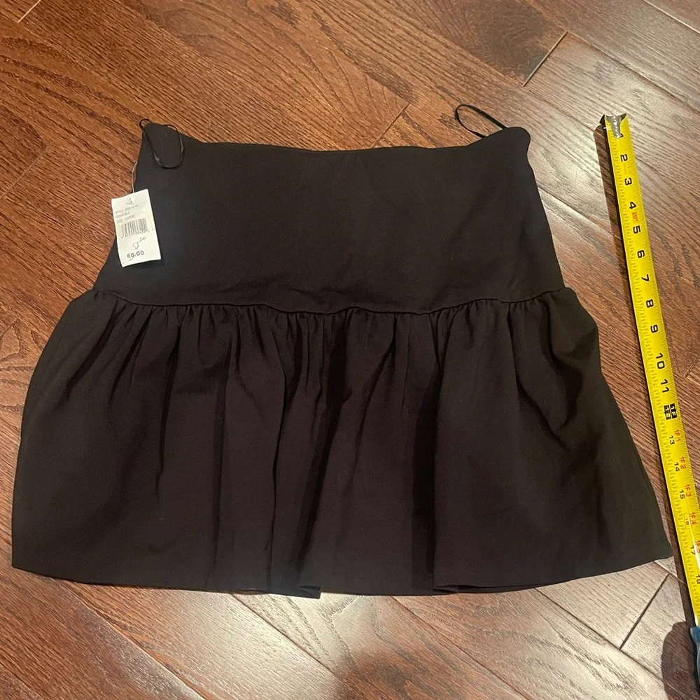 Collective Concepts High Waist Pleated black Skirt women Size Large NEW